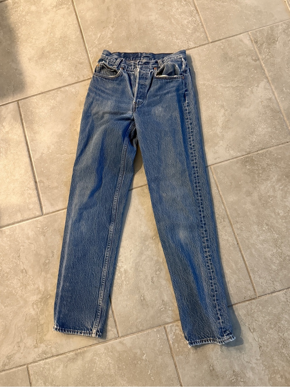 Vintage 80s Levi’s 557 Student Jeans Red Tab W27 L32